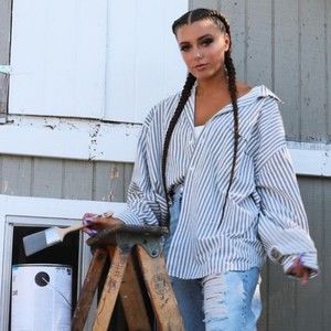 Meet your Posher, Linda